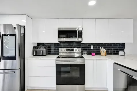 868 Crystal Lake Drive Deerfield Beach FL 33064
