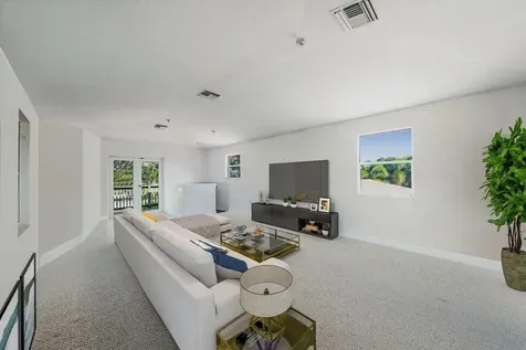 2220 W Pineridge Court Delray Beach FL 33444