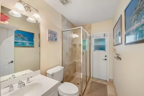 2220 W Pineridge Court Delray Beach FL 33444