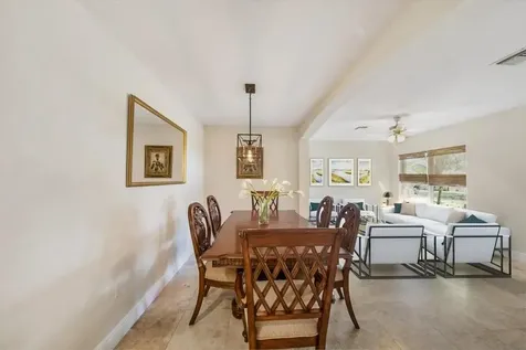 2220 W Pineridge Court Delray Beach FL 33444
