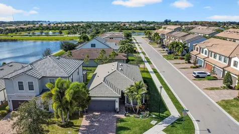 4785 San Fratello Circle Lake Worth FL 33467