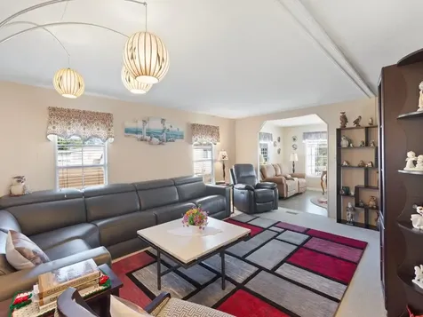 10 Se Iberian Lane Port Saint Lucie FL 34952