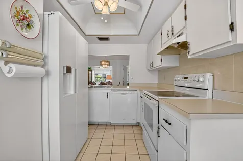 6262 Tall Cypress Circle Greenacres FL 33463