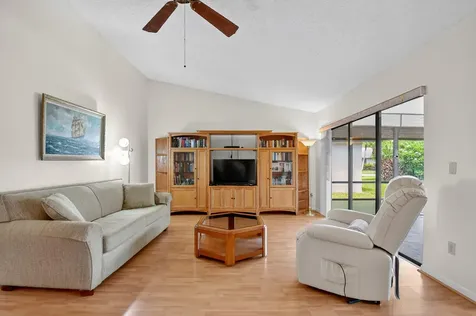 6262 Tall Cypress Circle Greenacres FL 33463