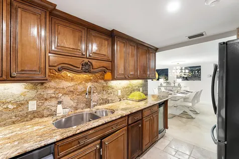 5600 N Flagler Drive West Palm Beach FL 33407