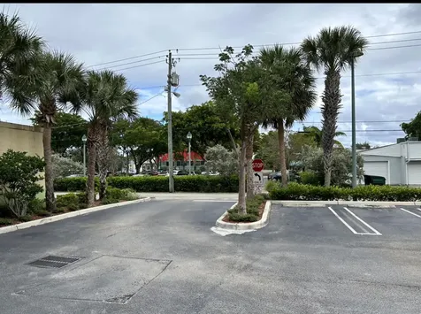 325 NE 2nd Avenue Delray Beach FL 33444