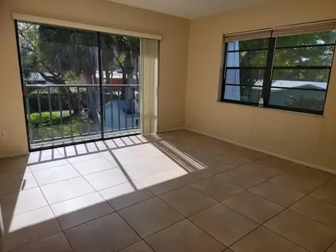 2516 S 19th Street Fort Pierce FL 34982