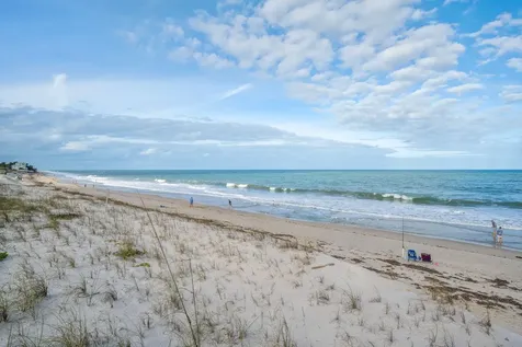 1930 Frosted Turquoise Way Vero Beach FL 32963