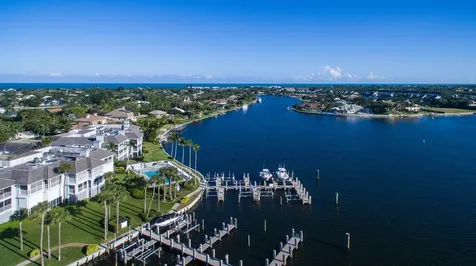 1821 Mooringline Drive Vero Beach FL 32963
