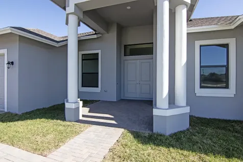 4689 Sw Tacoma Street Port Saint Lucie FL 34953