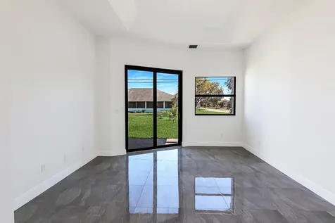 4689 Sw Tacoma Street Port Saint Lucie FL 34953