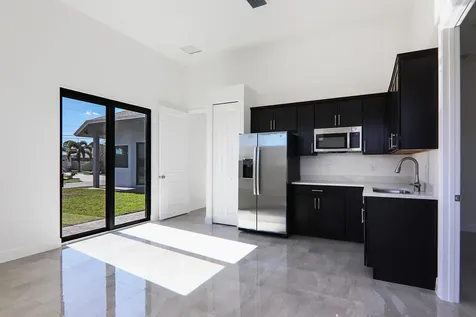 4689 Sw Tacoma Street Port Saint Lucie FL 34953