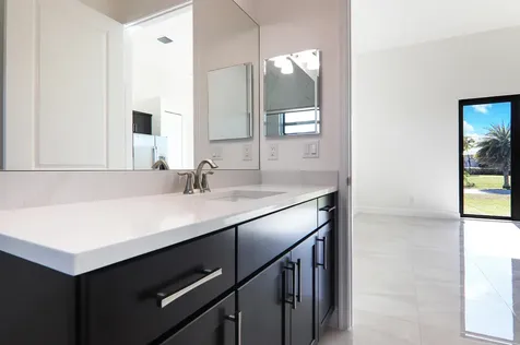 4689 Sw Tacoma Street Port Saint Lucie FL 34953