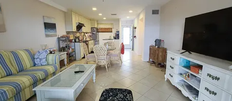 2724 Garden Drive Lake Worth FL 33461