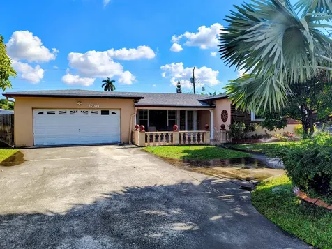 2301 Everglades Drive Miramar FL 33023