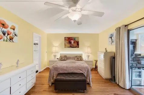 386 Grantham F Deerfield Beach FL 33442
