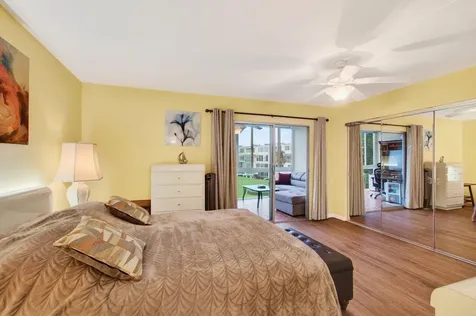386 Grantham F Deerfield Beach FL 33442