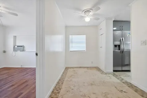 236 SW 14th Street Dania Beach FL 33004