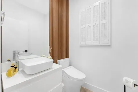 872 Lilac Drive Boca Raton FL 33487