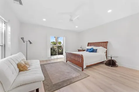 872 Lilac Drive Boca Raton FL 33487