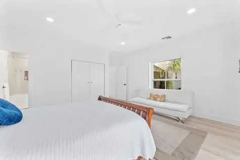872 Lilac Drive Boca Raton FL 33487