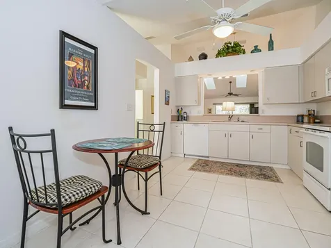679 5th Avenue Vero Beach FL 32962