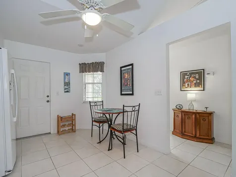 679 5th Avenue Vero Beach FL 32962