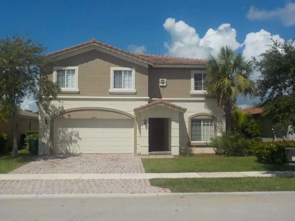 2007 SW Newport Isles Boulevard Port Saint Lucie FL 34953