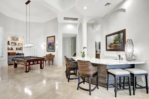 118 Via Quantera Palm Beach Gardens FL 33418