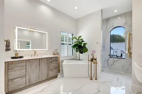 118 Via Quantera Palm Beach Gardens FL 33418