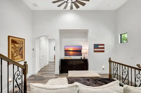 118 Via Quantera Palm Beach Gardens FL 33418