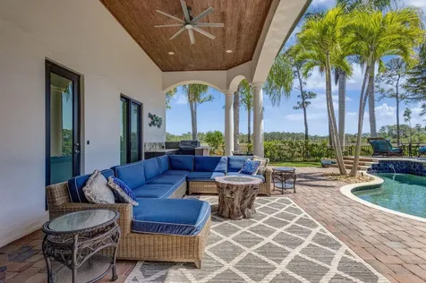 118 Via Quantera Palm Beach Gardens FL 33418