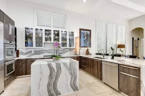 118 Via Quantera Palm Beach Gardens FL 33418
