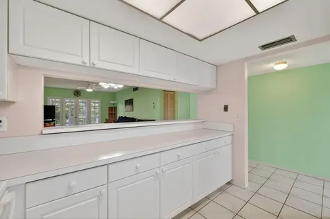 2950 Se Ocean Stuart FL 34996