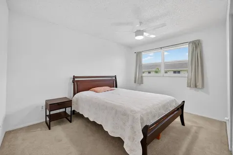 2950 Se Ocean Stuart FL 34996