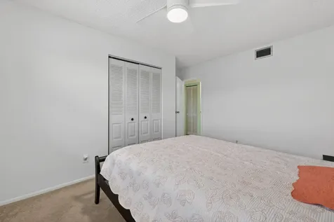 2950 Se Ocean Stuart FL 34996