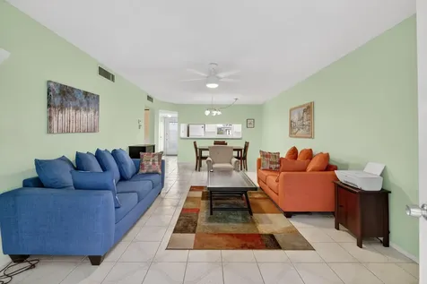 2950 Se Ocean Stuart FL 34996