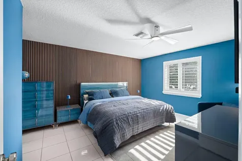 1540 Nw 18th Avenue Delray Beach FL 33445