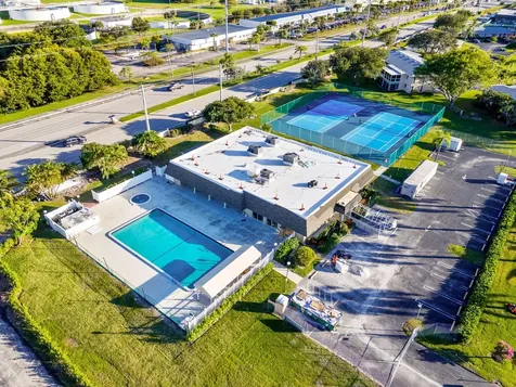 1540 Nw 18th Avenue Delray Beach FL 33445
