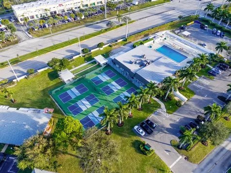 1540 Nw 18th Avenue Delray Beach FL 33445