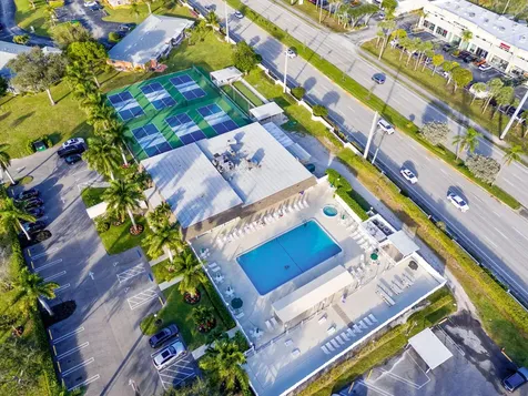 1540 Nw 18th Avenue Delray Beach FL 33445