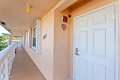1540 Nw 18th Avenue Delray Beach FL 33445