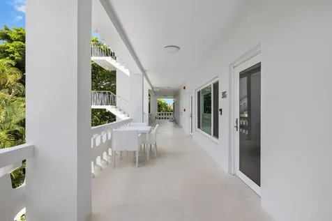 300 S Ocean Boulevard Palm Beach FL 33480