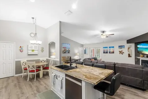 1844 Sw Renfro Street Port Saint Lucie FL 34953
