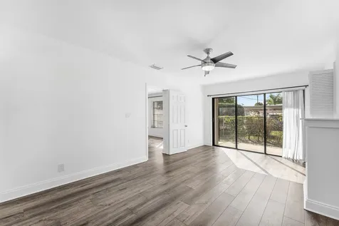 502 NE 48th Street Boca Raton FL 33431