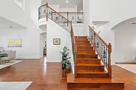2109 Spring Court Palm Beach Gardens FL 33410