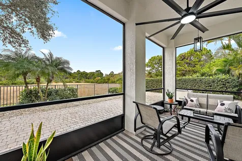 2109 Spring Court Palm Beach Gardens FL 33410