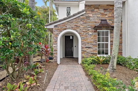 2109 Spring Court Palm Beach Gardens FL 33410