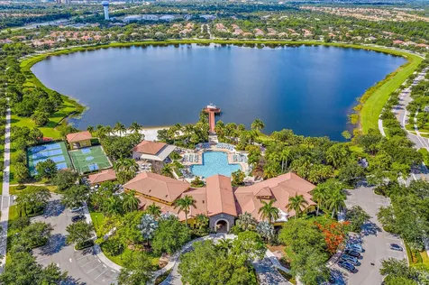 2109 Spring Court Palm Beach Gardens FL 33410