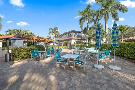 2109 Spring Court Palm Beach Gardens FL 33410